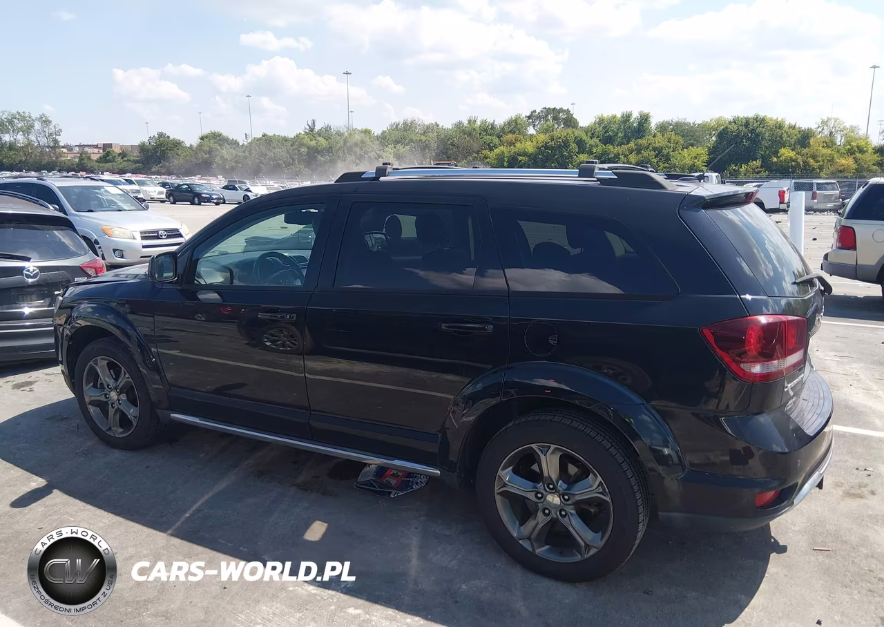 2015 Dodge Journey Crossroad VIN:3C4PDCGB8FT674114 - 15