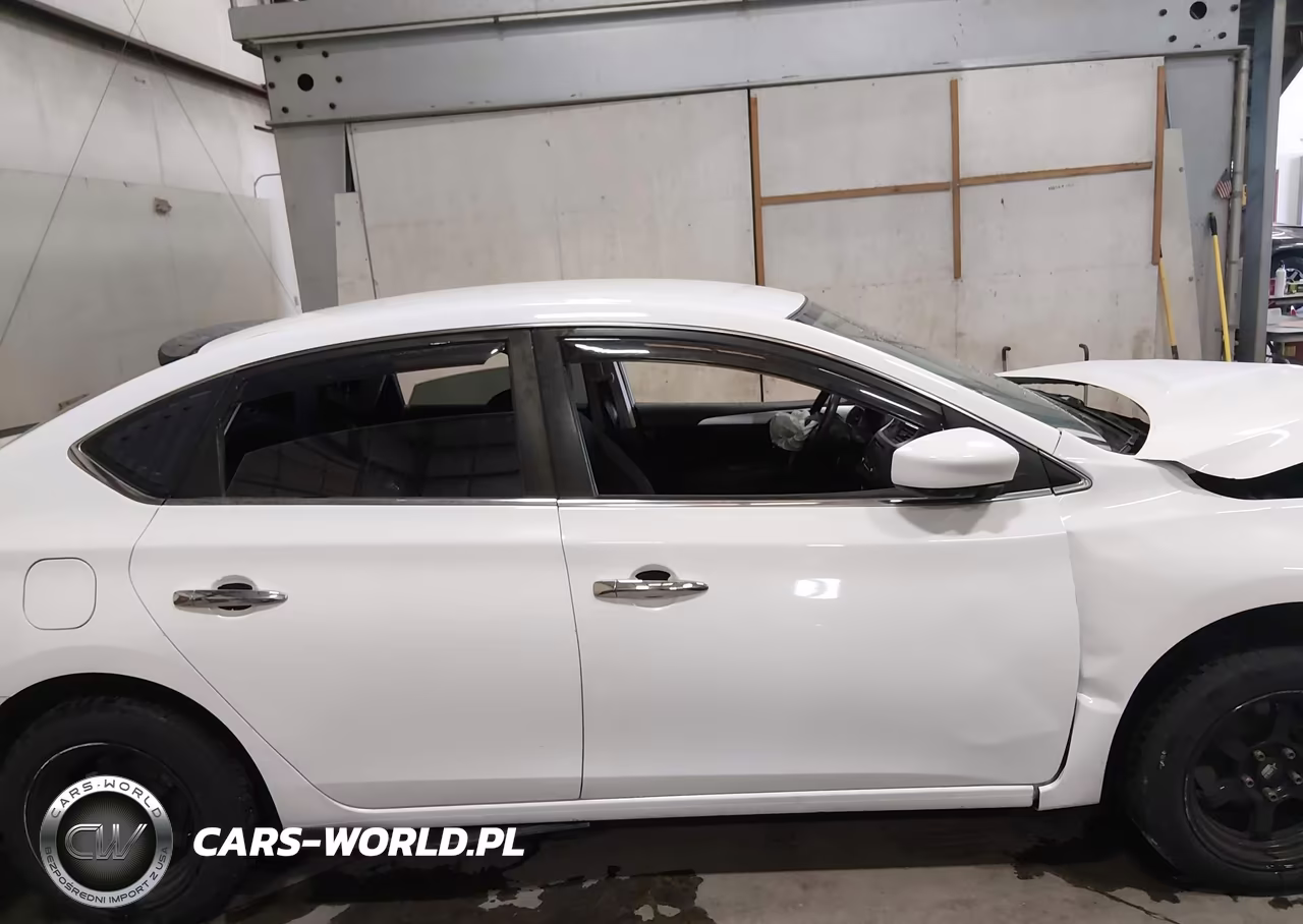 2018 Nissan Sentra S VIN:3N1AB7AP0JY328449 - 13