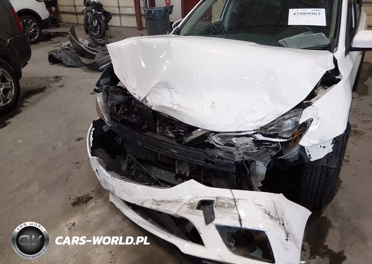 2018 Nissan Sentra S VIN:3N1AB7AP0JY328449 - 6