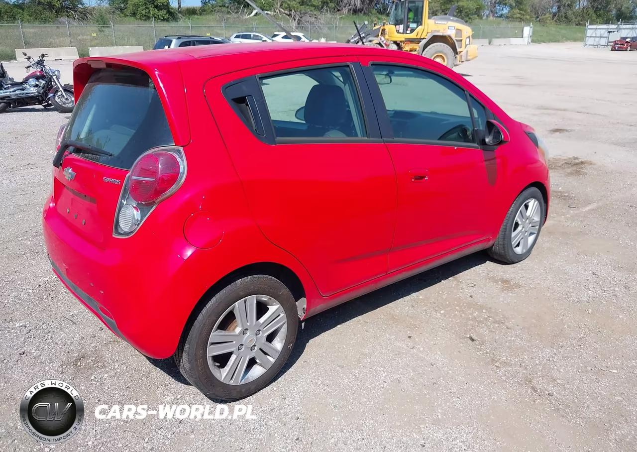 2015 Chevrolet Spark 1Lt Cvt VIN:KL8CD6S94FC802471 - 4