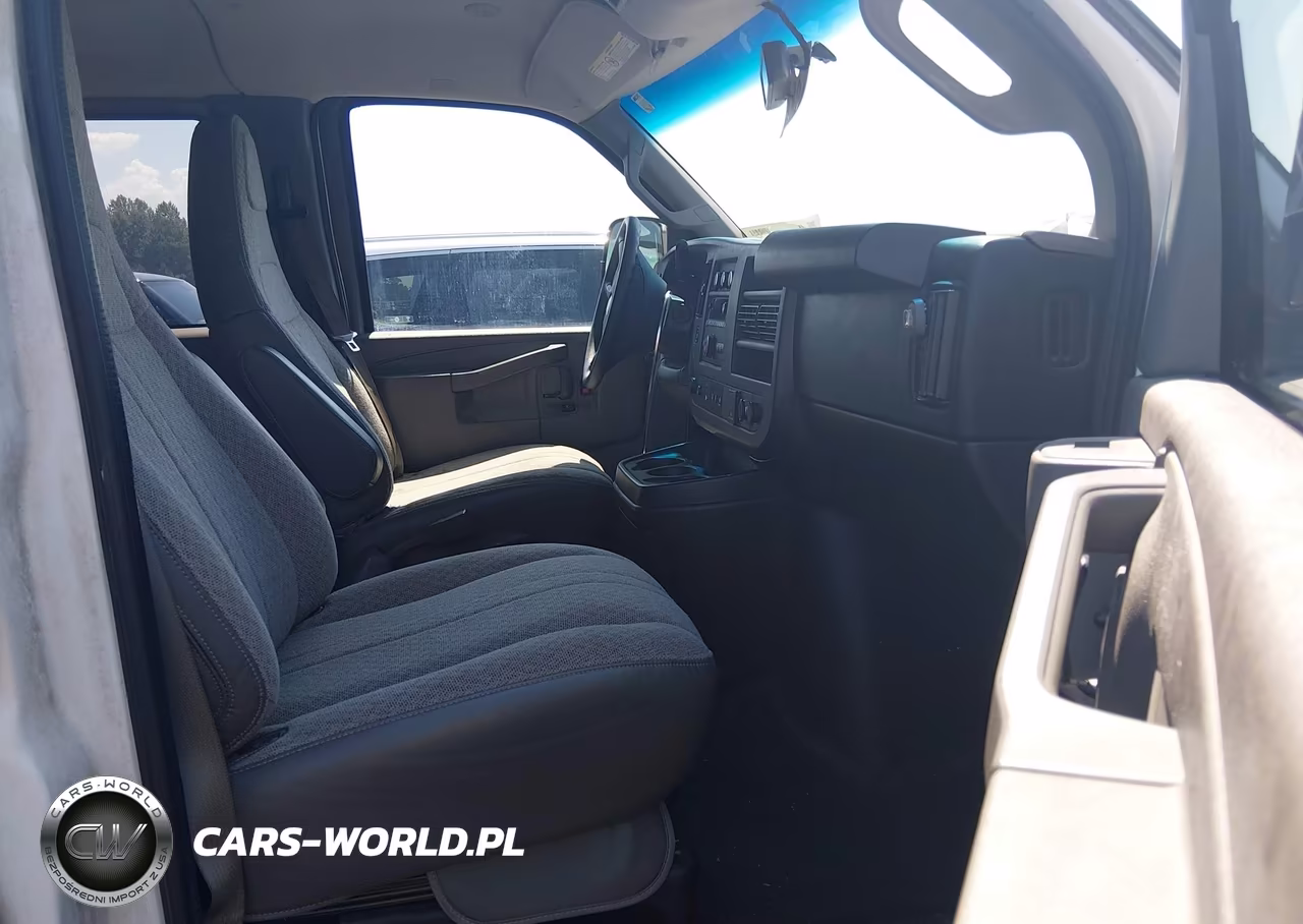 2016 Chevrolet Express 3500 Lt VIN:1GAZGPFF4G1302492 - 5