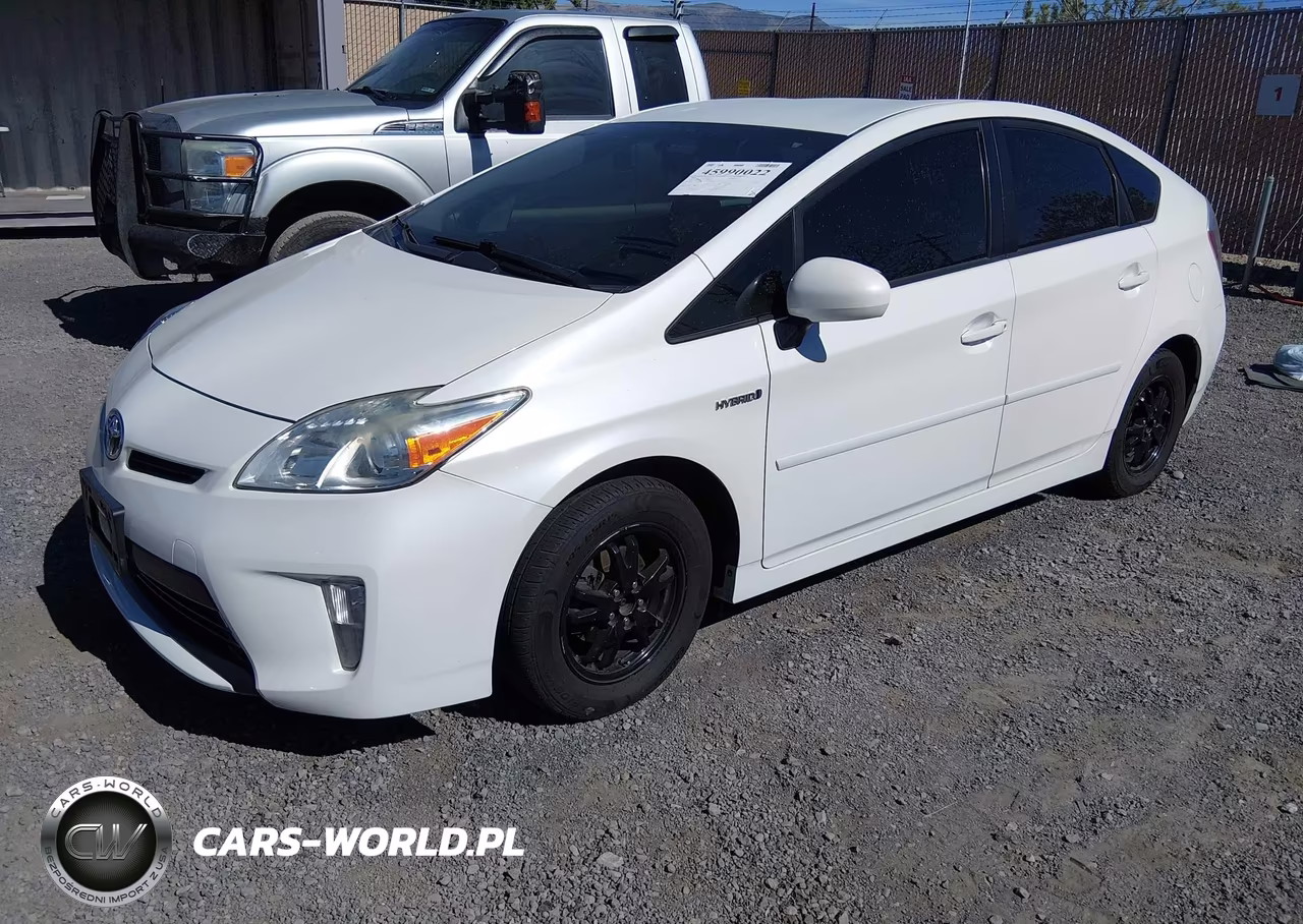 2013 Toyota Prius Three VIN:JTDKN3DU4D5698243 - 2