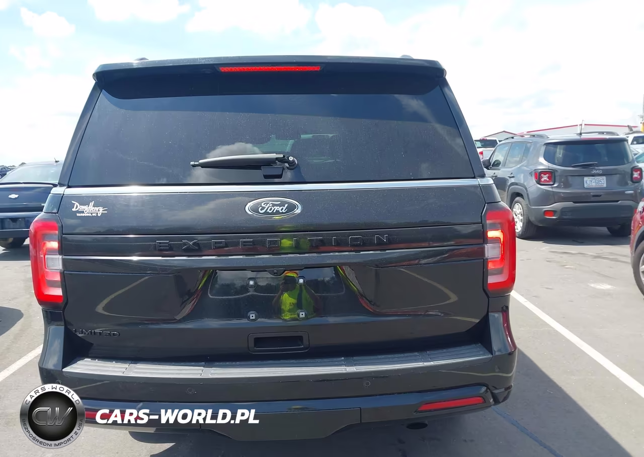 2023 Ford Expedition Limited VIN:1FMJU2A83PEA37075 - 16