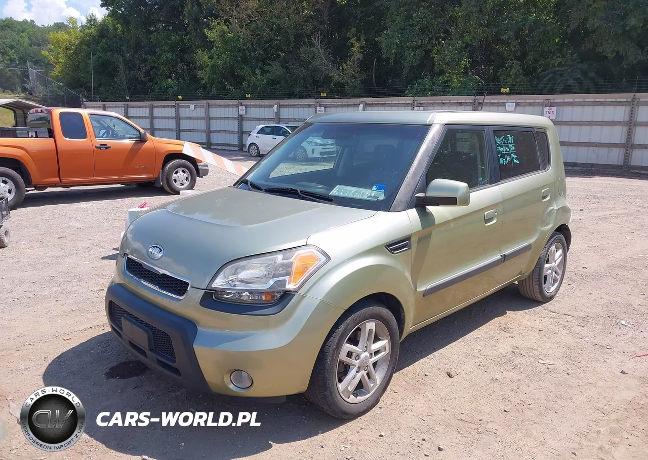 2010 Kia Soul + VIN:KNDJT2A29A7189764 - 2