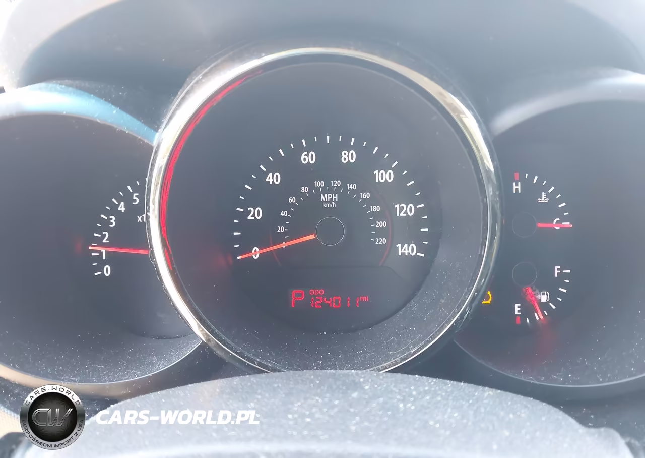 2010 Kia Soul + VIN:KNDJT2A29A7189764 - 7