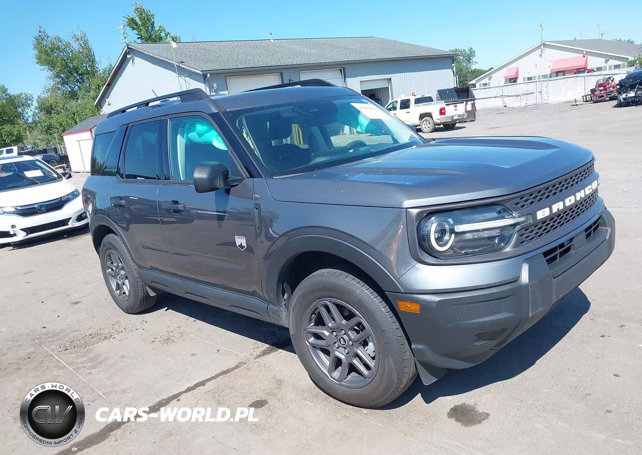 2025 Ford Bronco Sport Big Bend – zdjęcie 1 z 17