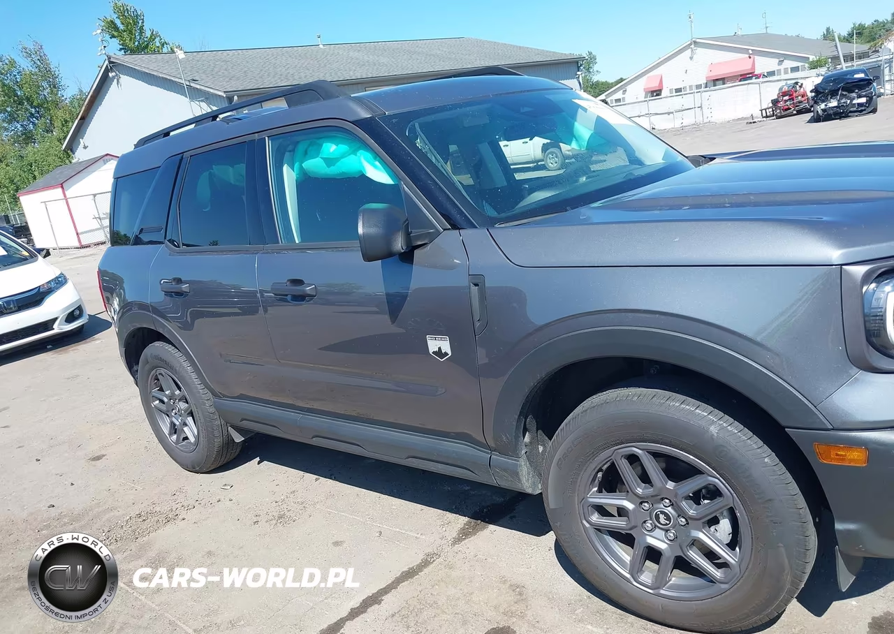 2025 Ford Bronco Sport Big Bend VIN:3FMCR9BN7SRE89110 - 14
