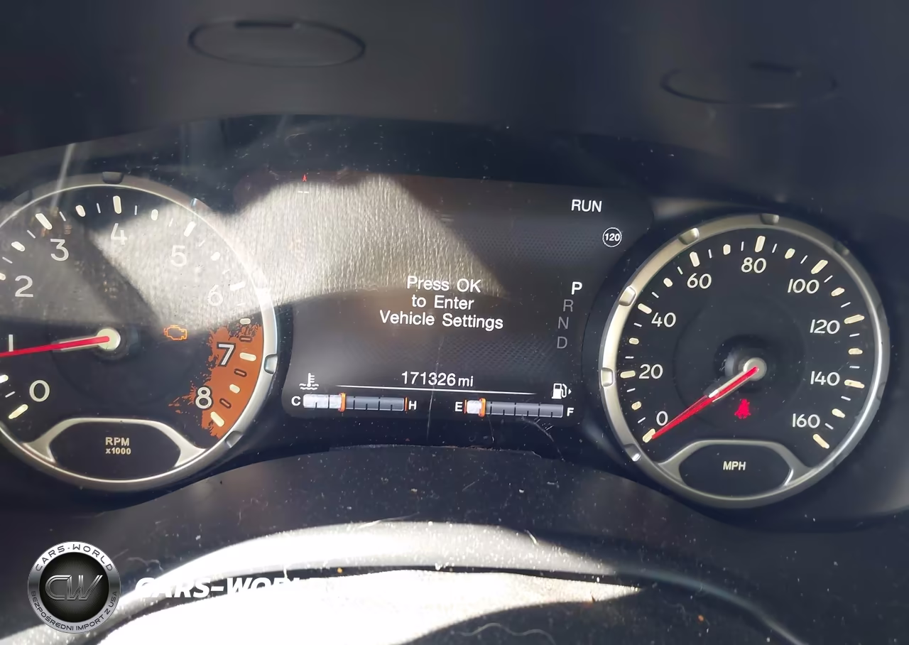 2015 Jeep Renegade Limited VIN:ZACCJBDT4FPB94075 - 7