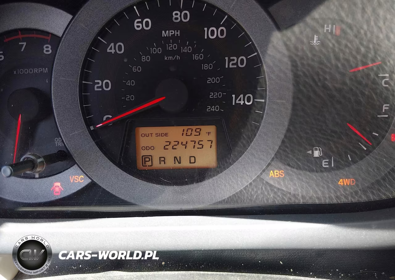 2006 Toyota Rav4 Limited V6 VIN:JTMBK31VX65008388 - 15