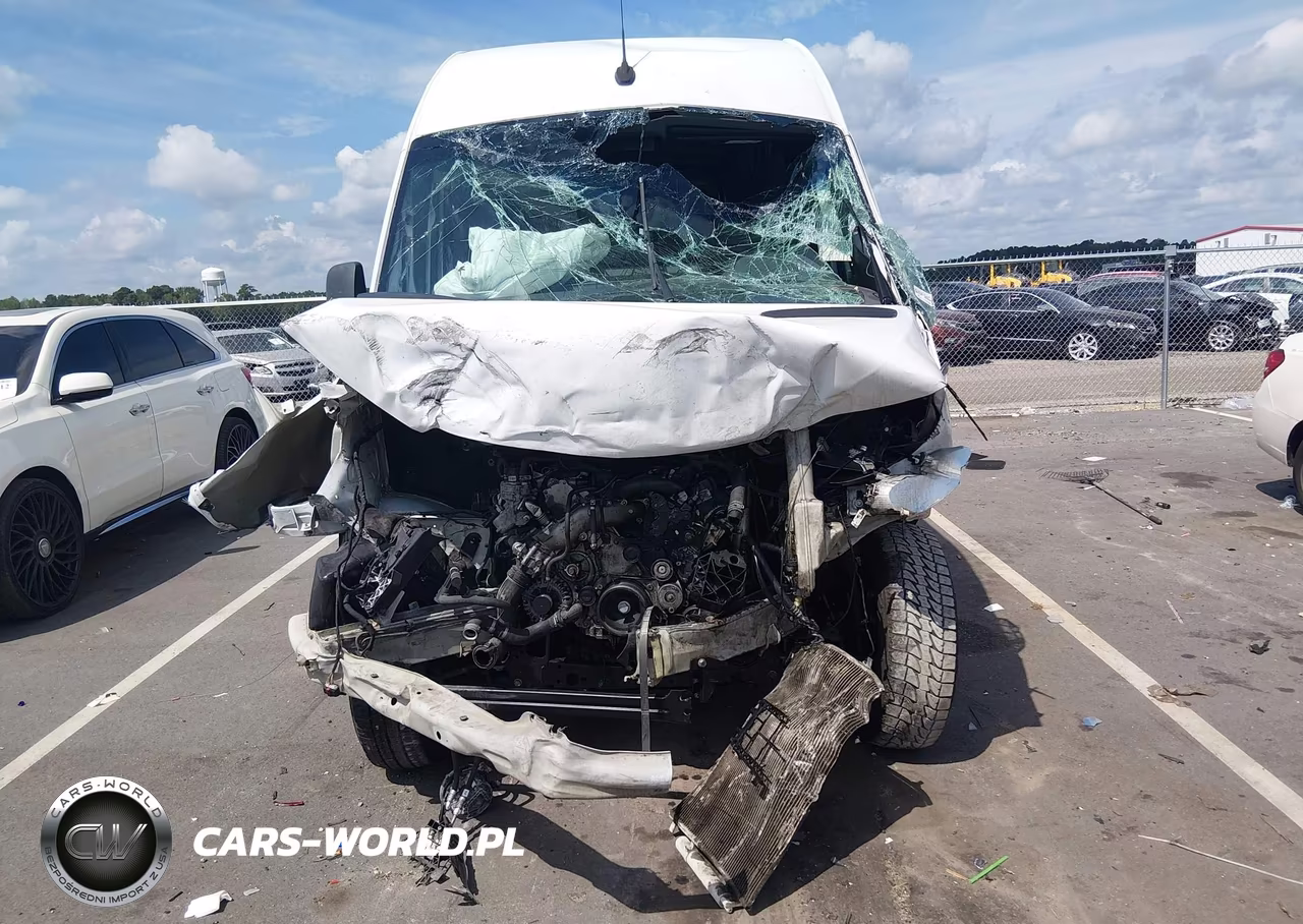 2022 Mercedes-Benz Sprinter 2500 High Roof V6 VIN:W1Y4ECHY1NT111169 - 11