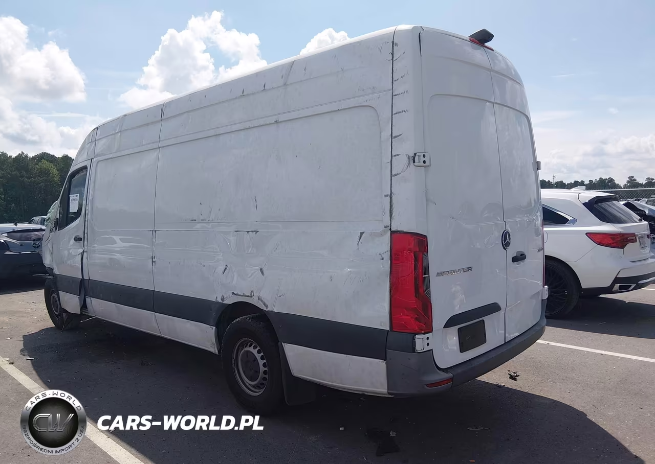 2022 Mercedes-Benz Sprinter 2500 High Roof V6 VIN:W1Y4ECHY1NT111169 - 3