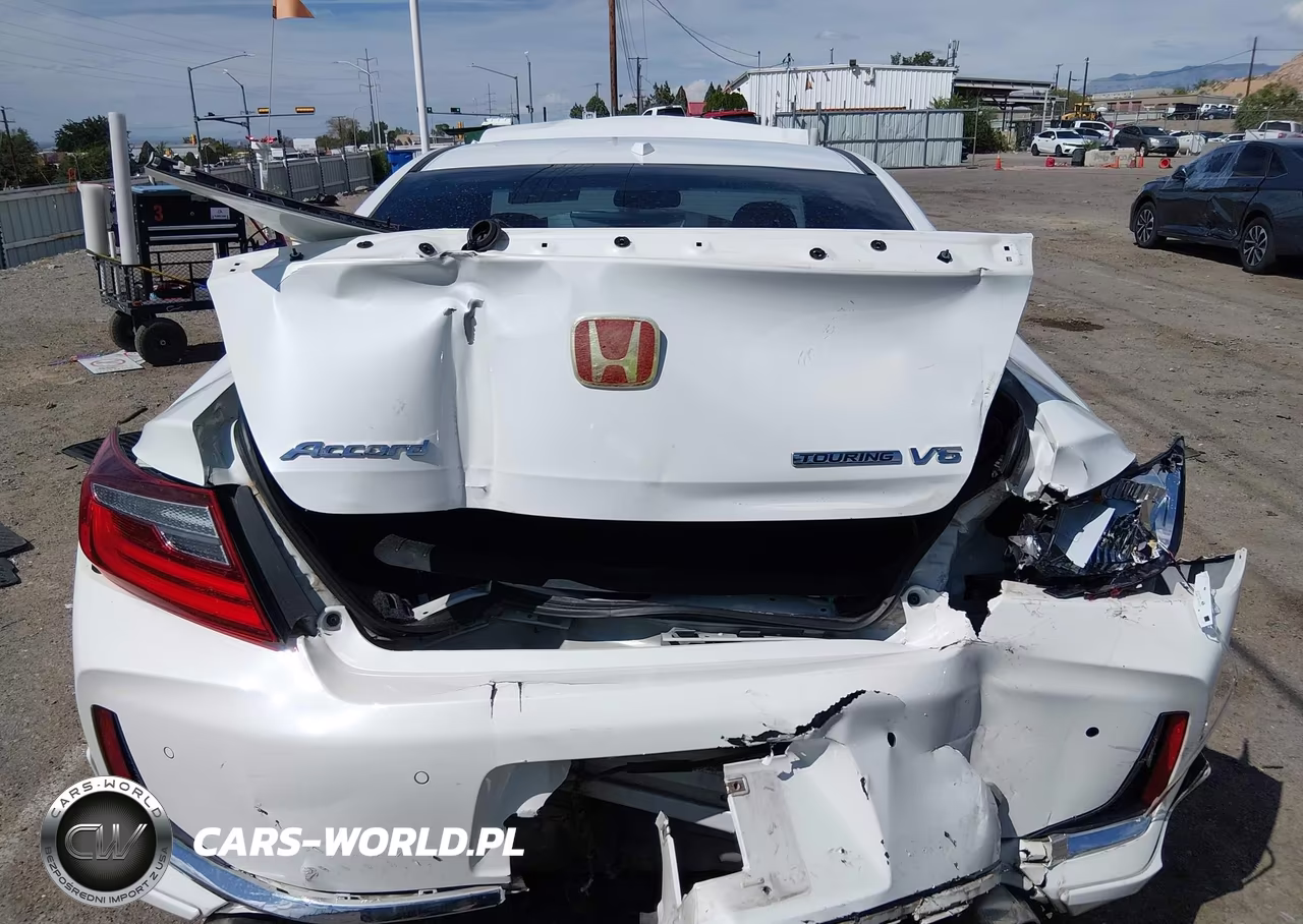 2017 Honda Accord Touring V6 VIN:1HGCT2B00HA001525 - 16
