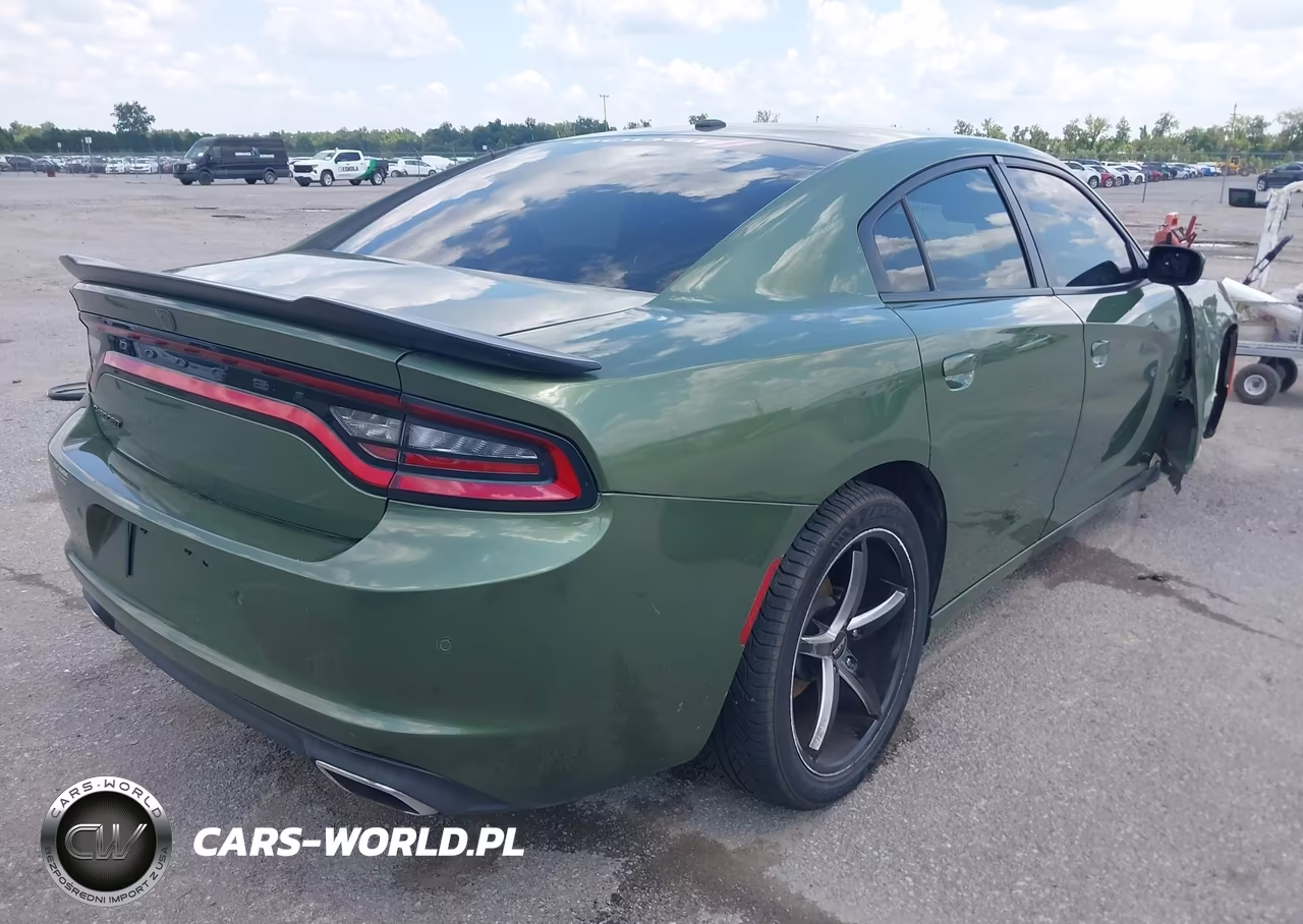 2022 Dodge Charger Sxt Rwd VIN:2C3CDXBG1NH221523 - 4