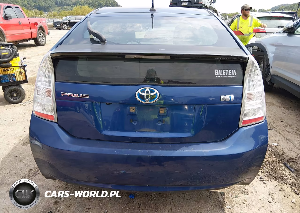 2011 Toyota Prius Three VIN:JTDKN3DU8B0278740 - 16