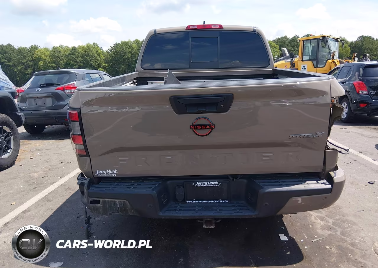 2022 Nissan Frontier Pro-X 4X2 VIN:1N6ED1EJ2NN679889 - 16