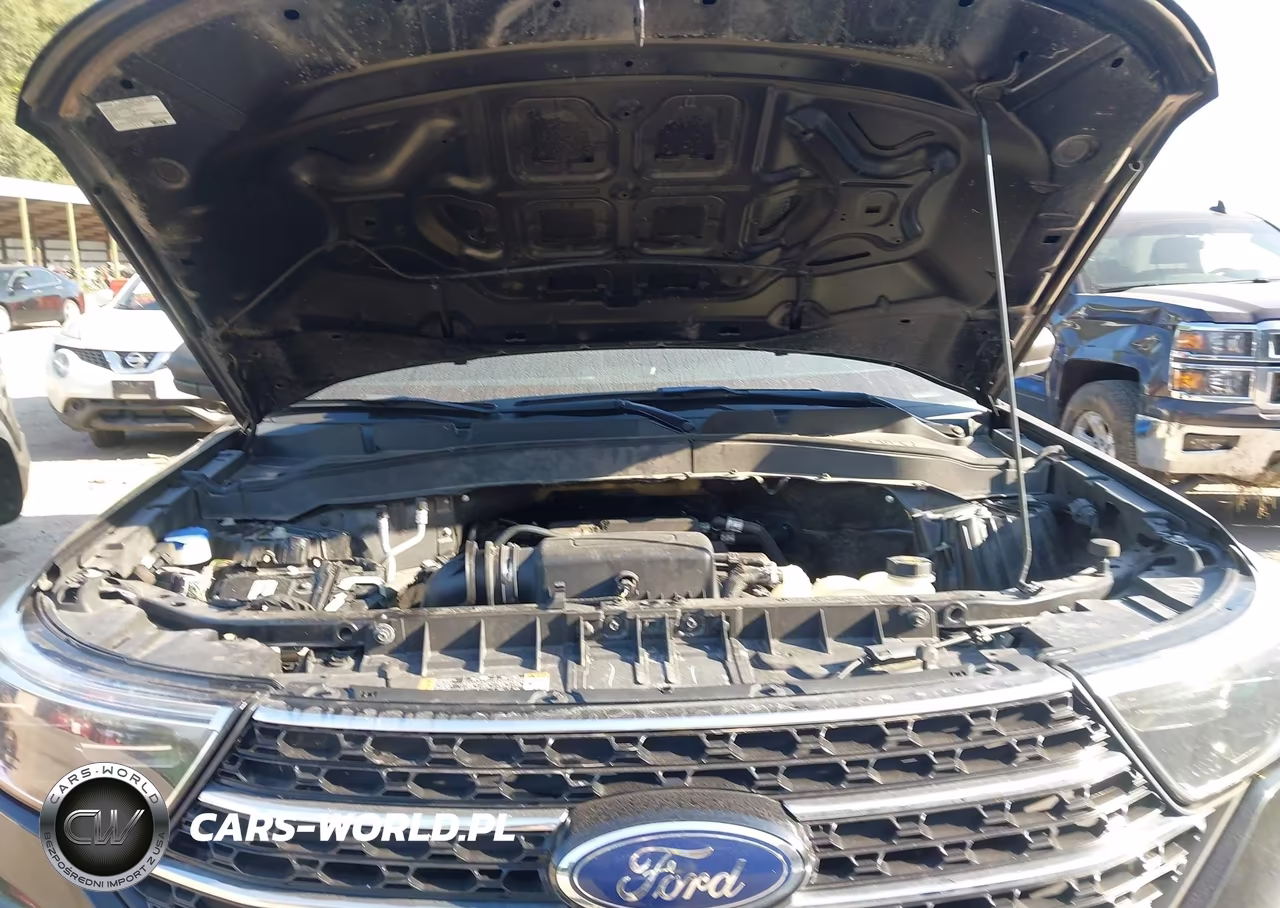 2020 Ford Explorer Xlt VIN:1FMSK8DH5LGB89009 - 10