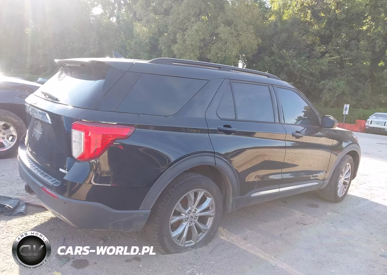 2020 Ford Explorer Xlt VIN:1FMSK8DH5LGB89009 - 13