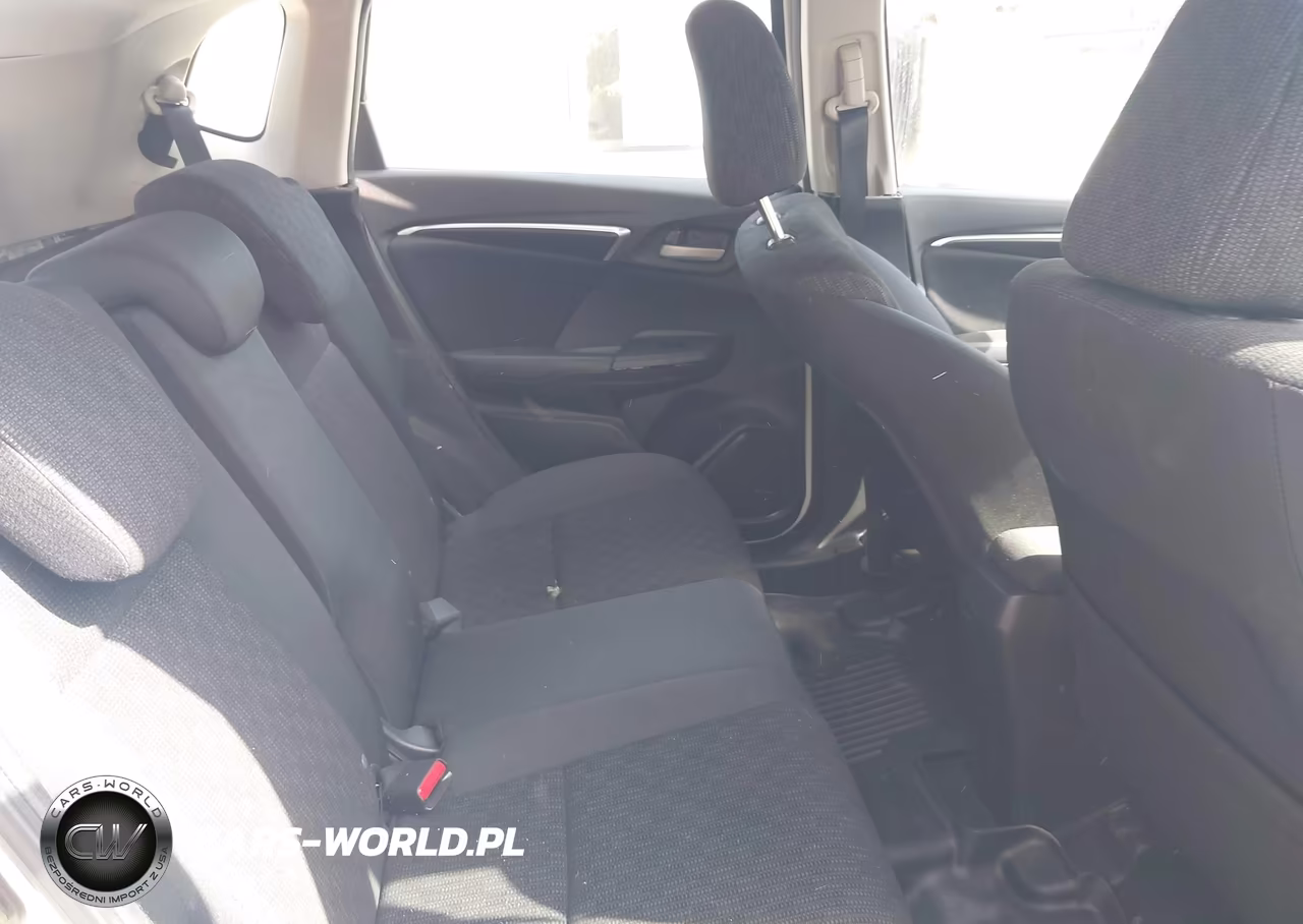 2015 Honda Fit Lx VIN:3HGGK5H56FM773391 - 8