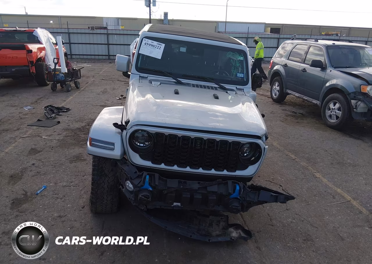 2024 Jeep Wrangler 4Xe Summit 4Xe VIN:1C4RJXU63RW233294 - 11