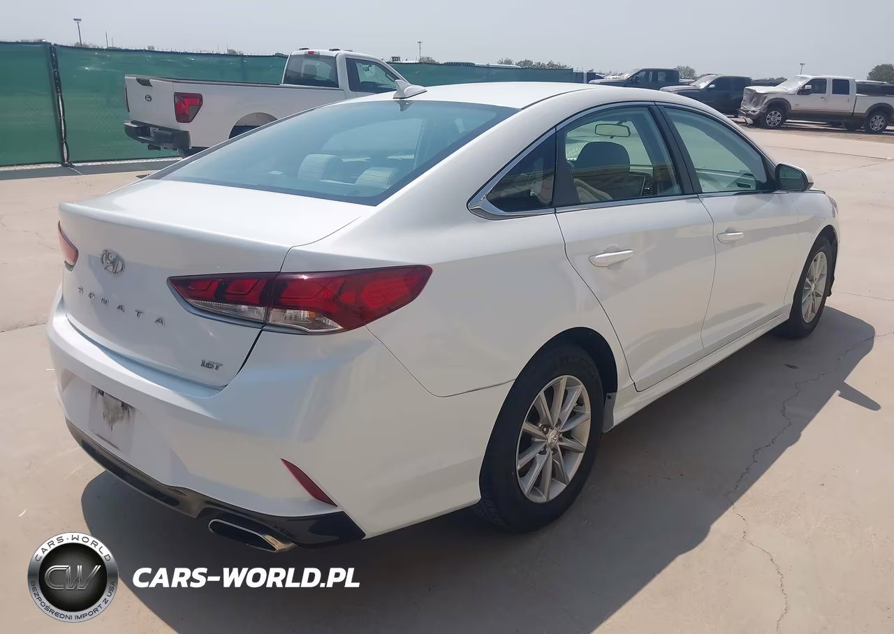 2018 Hyundai Sonata Eco VIN:5NPE24AA2JH680681 - 4