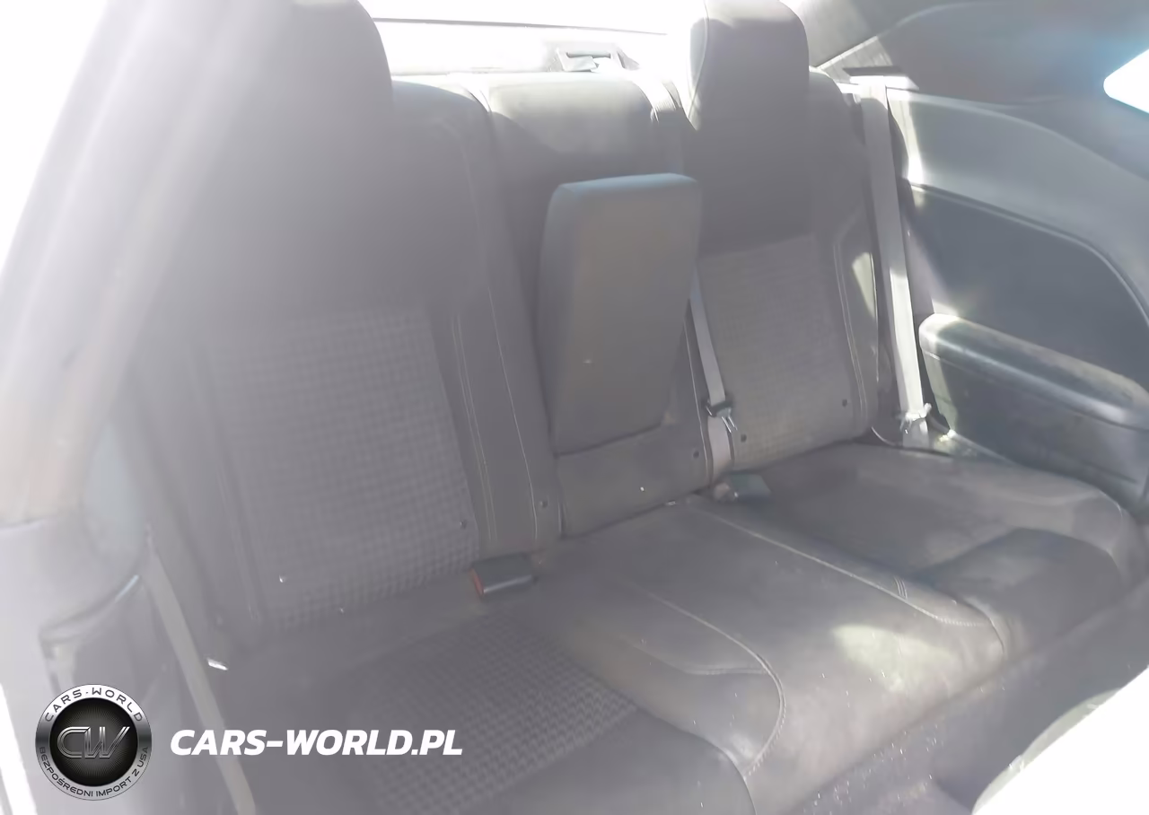 2019 Dodge Challenger Sxt Awd VIN:2C3CDZGG0KH628104 - 8