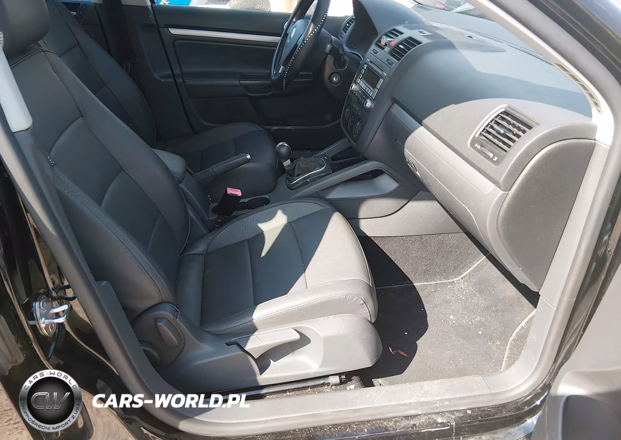 2008 Volkswagen Jetta Wolfsburg Edition VIN:3VWRJ71K78M155230 - 5