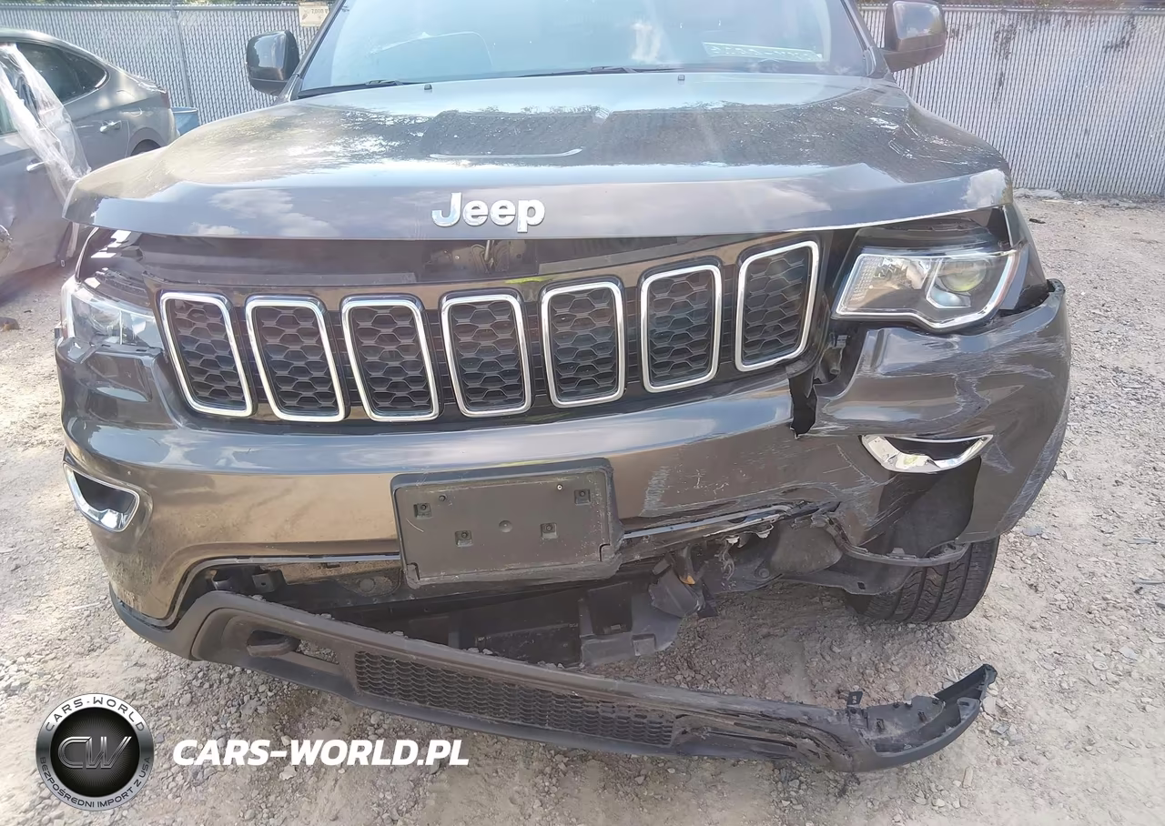 2021 Jeep Grand Cherokee Laredo E 4X4 VIN:1C4RJFAG7MC853762 - 6