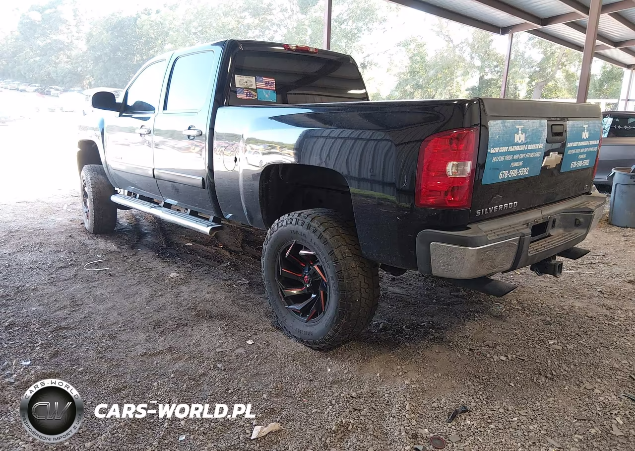2008 Chevrolet Silverado 2500Hd Lt1 VIN:1GCHC23KX8F130458 - 3
