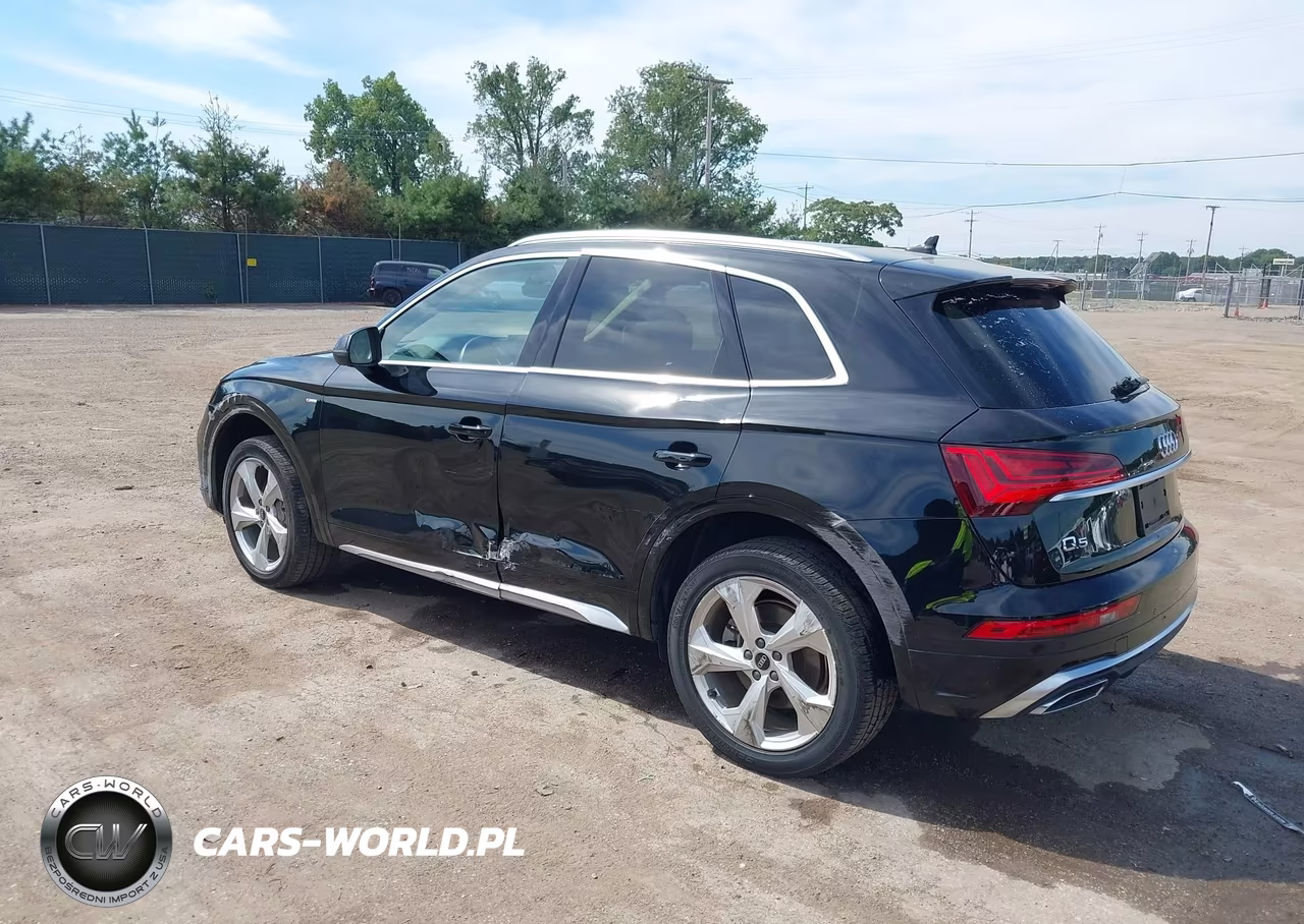 2023 Audi Q5 Premium Plus 45 Tfsi S Line Quattro VIN:WA1EAAFY1P2113826 - 3