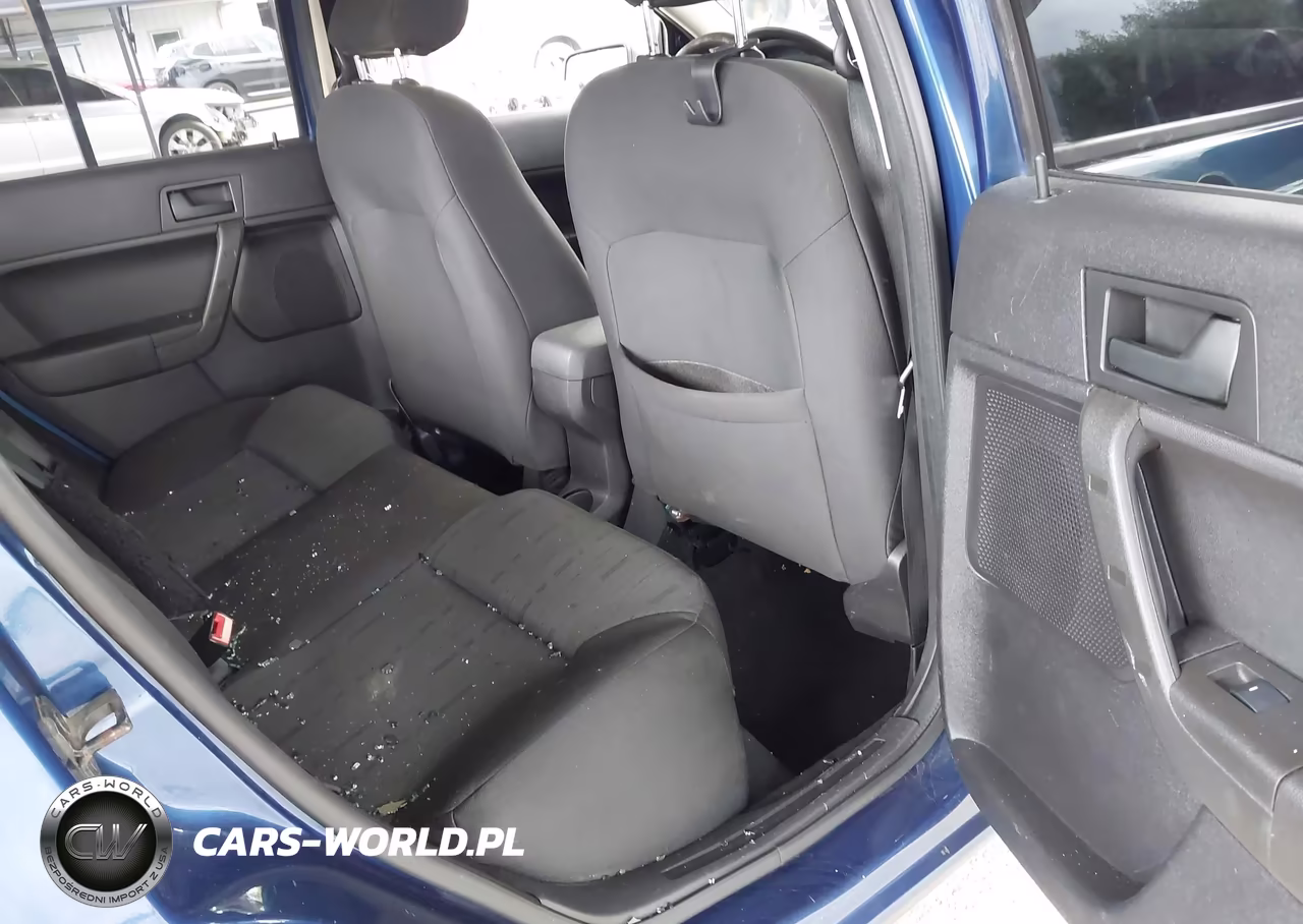 2008 Ford Focus Se-Ses VIN:1FAHP35N38W299681 - 8
