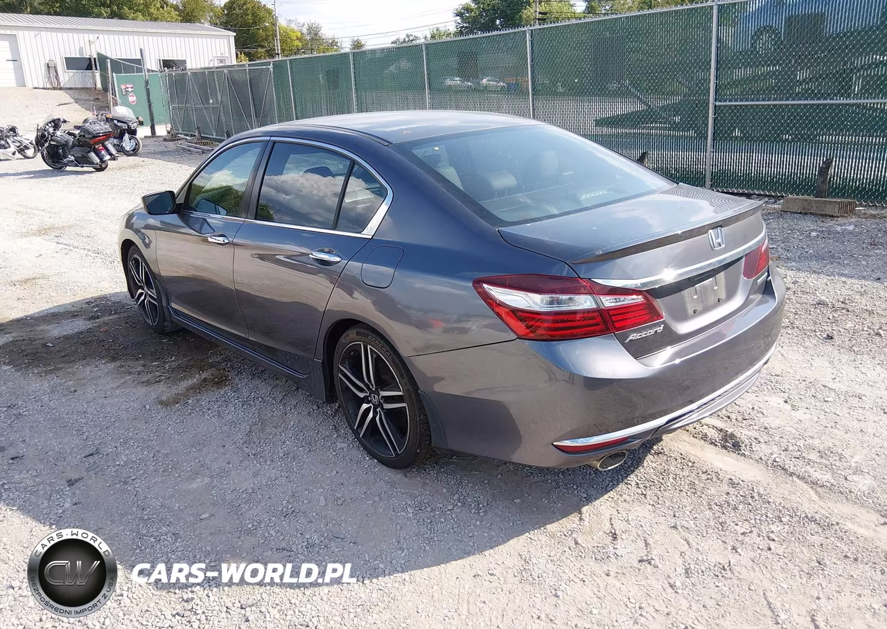 2017 Honda Accord Sport Special Edition VIN:1HGCR2F12HA151279 - 3