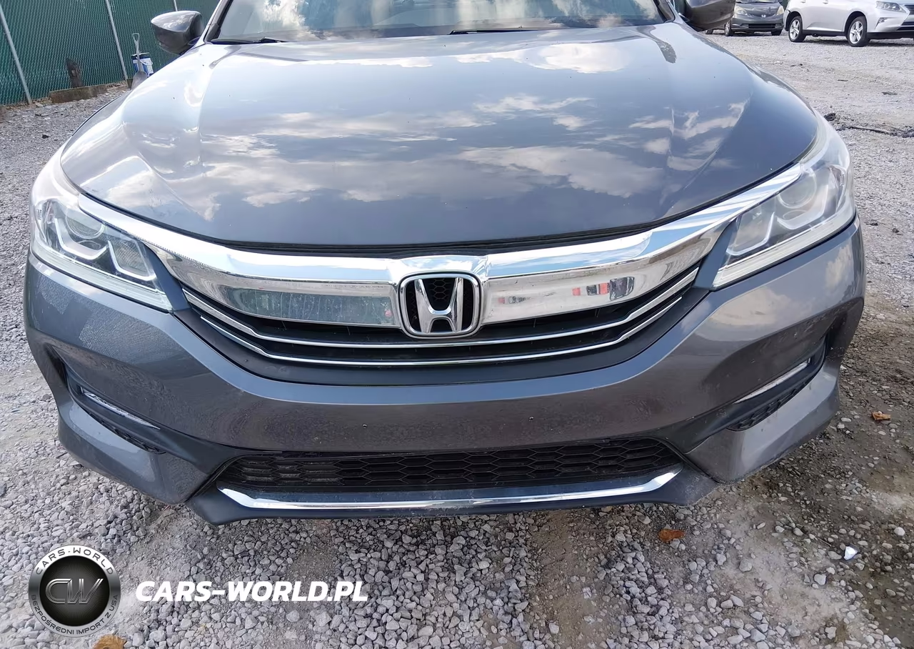 2017 Honda Accord Sport Special Edition VIN:1HGCR2F12HA151279 - 6