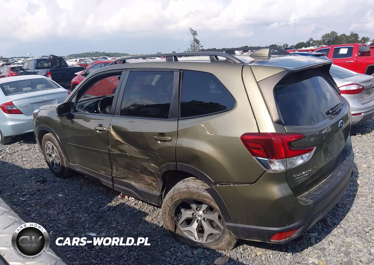 2022 Subaru Forester Premium VIN:JF2SKAEC1NH451301 - 14