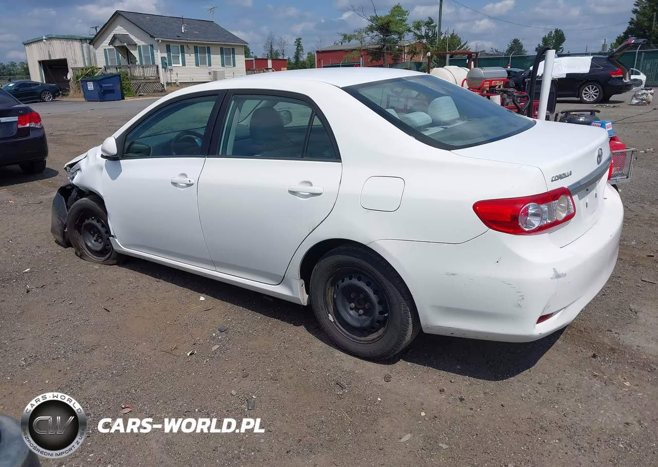 2011 Toyota Corolla Le VIN:2T1BU4EE1BC563592 - 3
