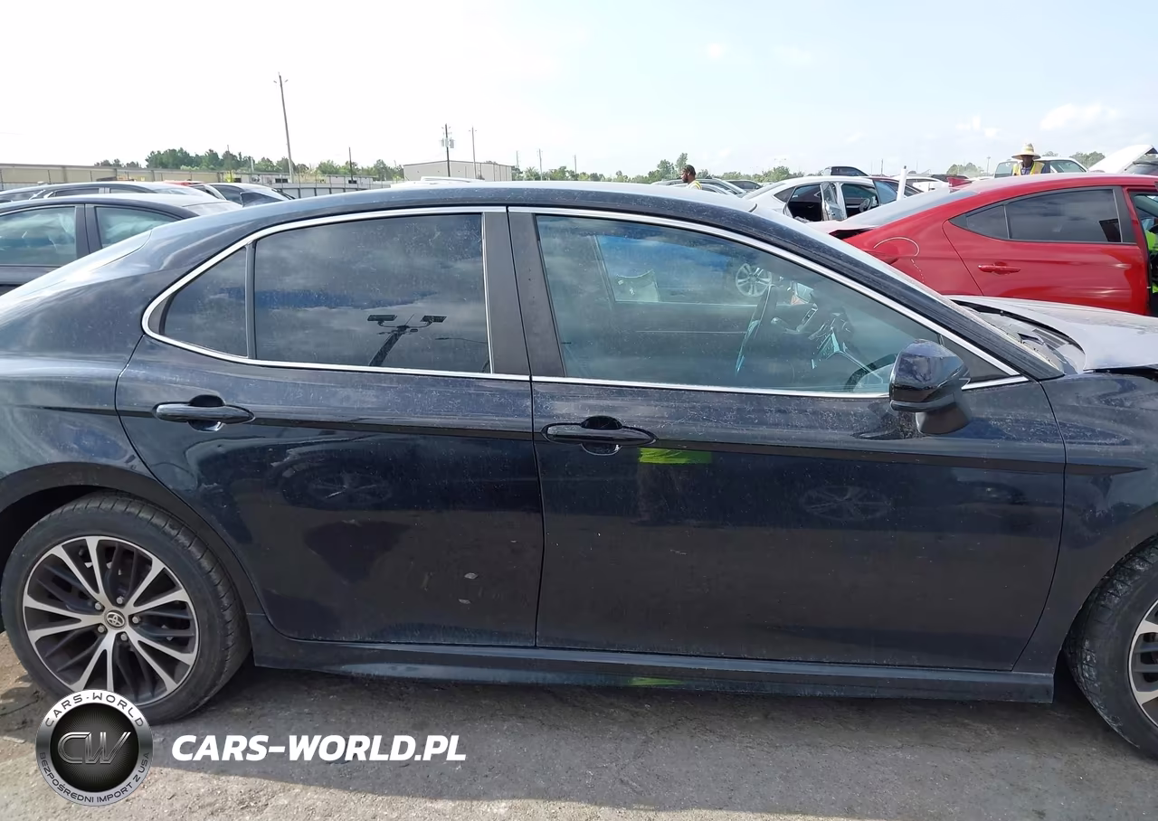 2020 Toyota Camry Se VIN:4T1G11AK7LU368296 - 13