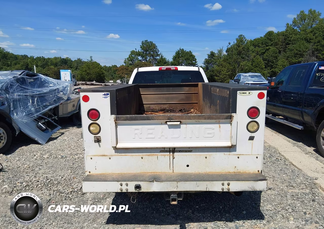 2016 Chevrolet Silverado 3500Hd Work Truck VIN:1GB4KYC82GF133074 - 19