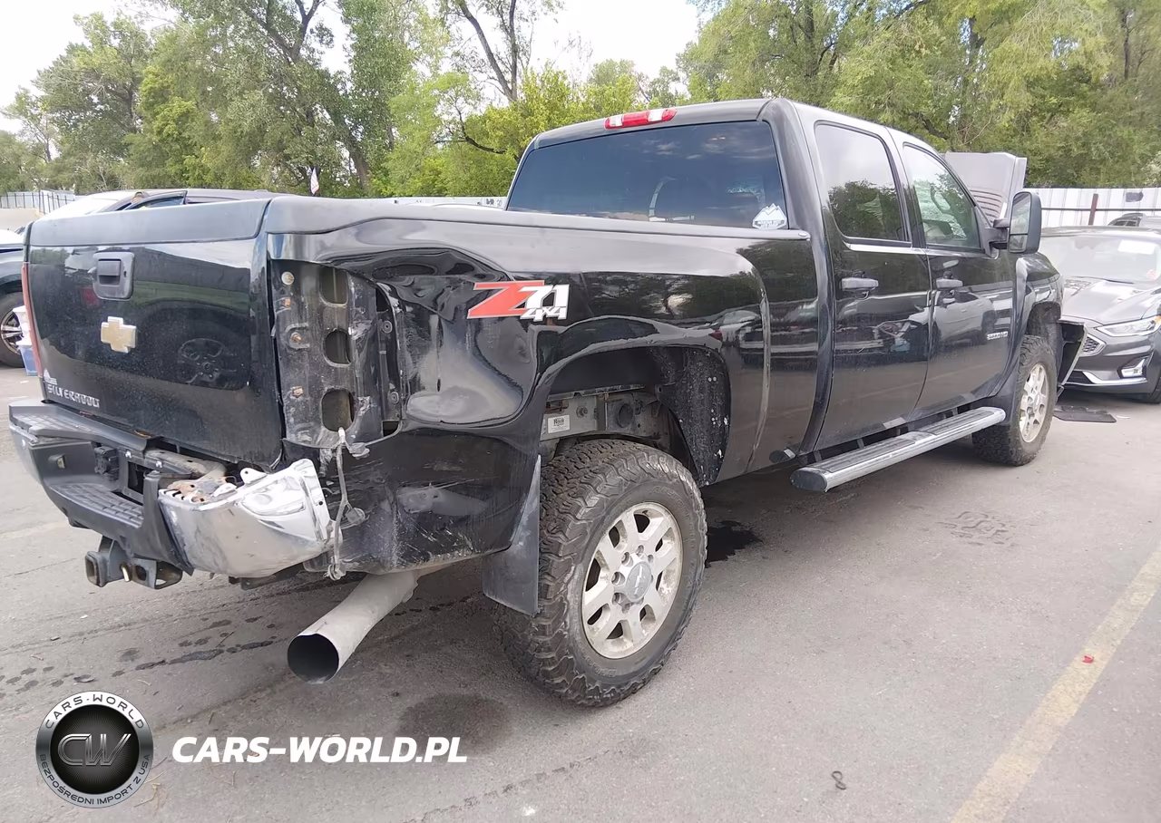 2011 Chevrolet Silverado 2500Hd Lt VIN:1GC1KXC85BF212207 - 4