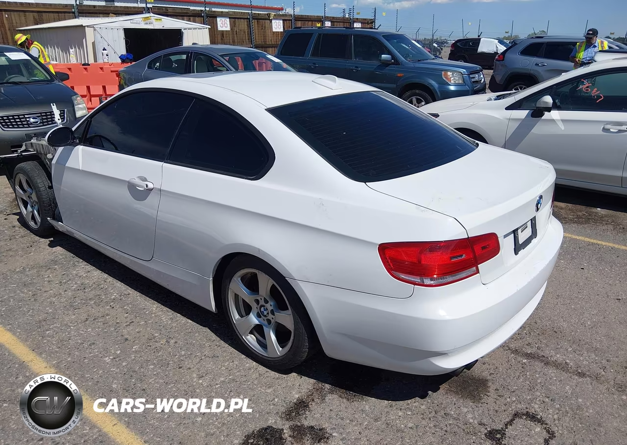 2009 BMW 328I VIN:WBAWV13579P123496 - 3