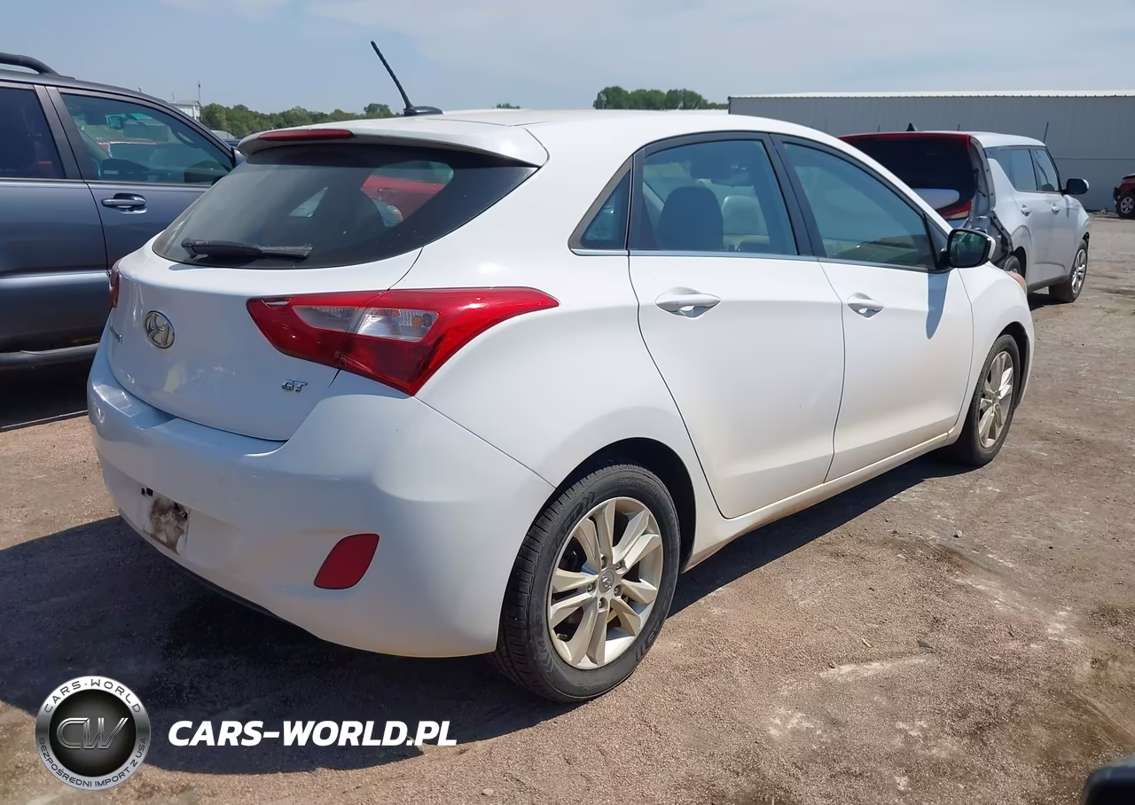 2014 Hyundai Elantra Gt VIN:KMHD35LH3EU172428 - 4