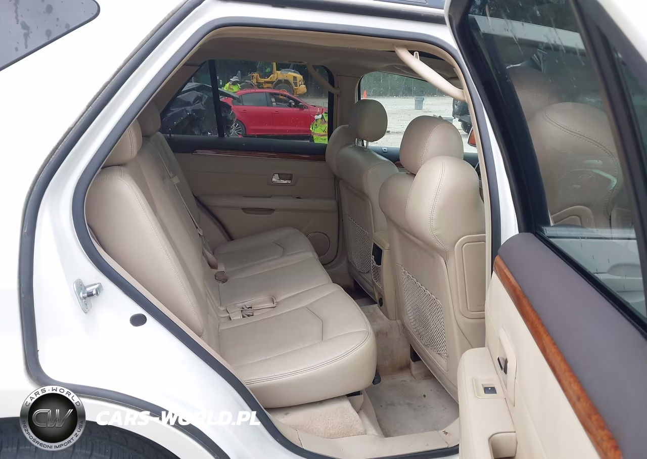 2007 Cadillac Srx V6 VIN:1GYEE637070193001 - 8