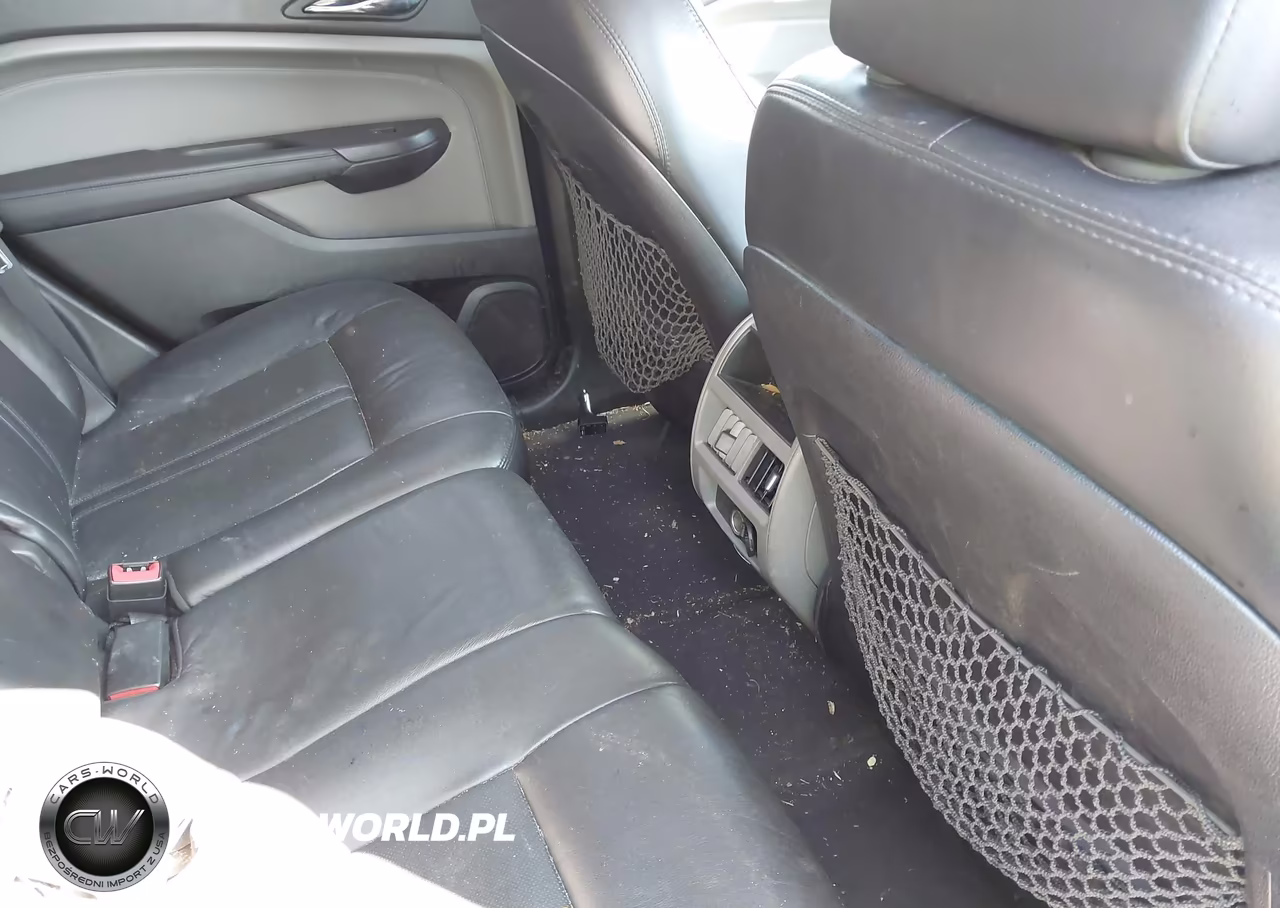 2010 Cadillac Srx Performance Collection VIN:3GYFNBEY8AS567342 - 8