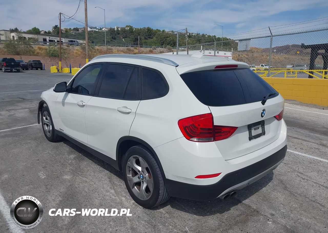 2014 BMW X1 Sdrive28I VIN:WBAVM1C54EVW52540 - 3