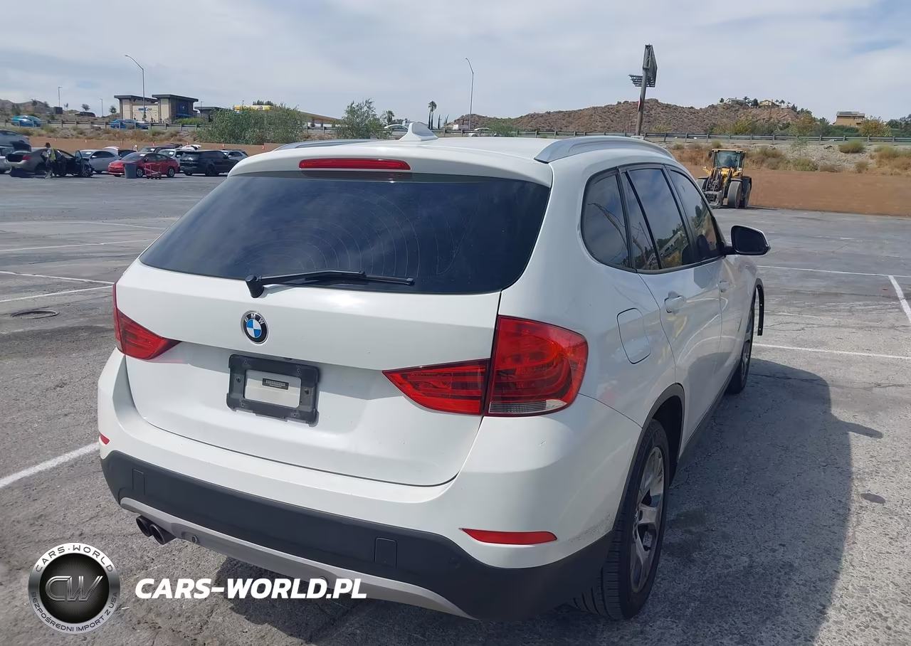 2014 BMW X1 Sdrive28I VIN:WBAVM1C54EVW52540 - 4