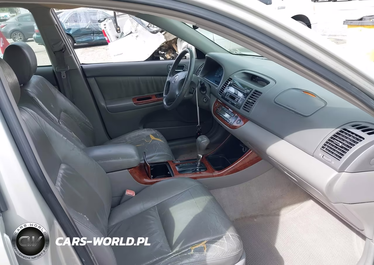 2004 Toyota Camry Xle VIN:4T1BE32K94U304092 - 5