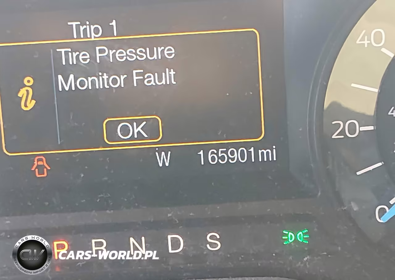 2017 Ford Explorer VIN:1FM5K8B80HGE40428 - 14