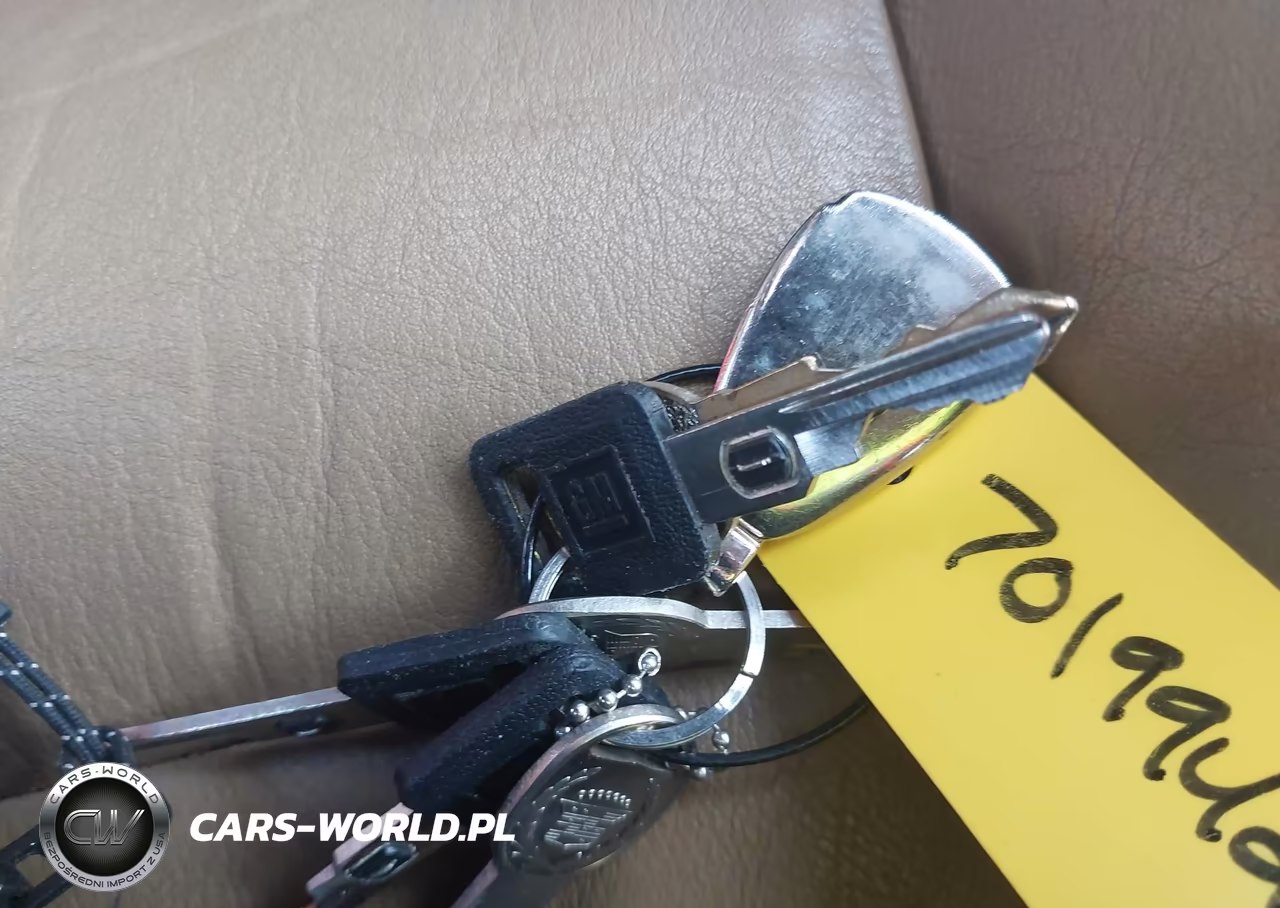 1989 Cadillac Allante VIN:1G6VR3182KU100343 - 11