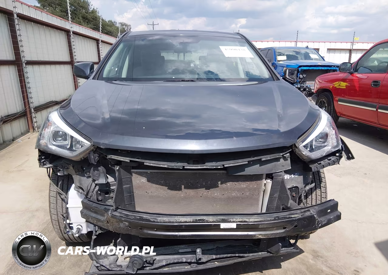 2015 Hyundai Santa Fe Sport 2.4L VIN:5XYZT3LB4FG257565 - 13