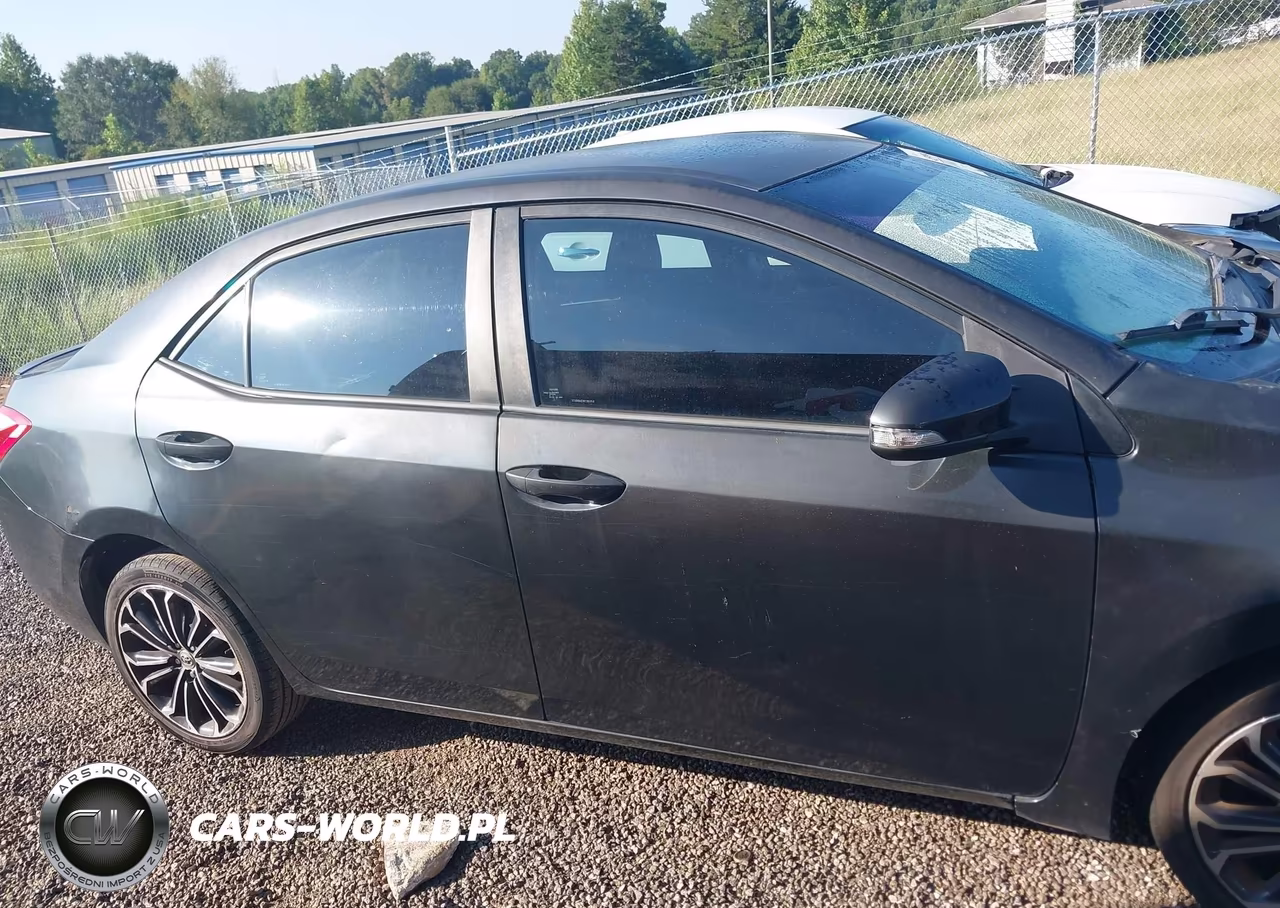 2016 Toyota Corolla S Plus VIN:2T1BURHE6GC586818 - 13