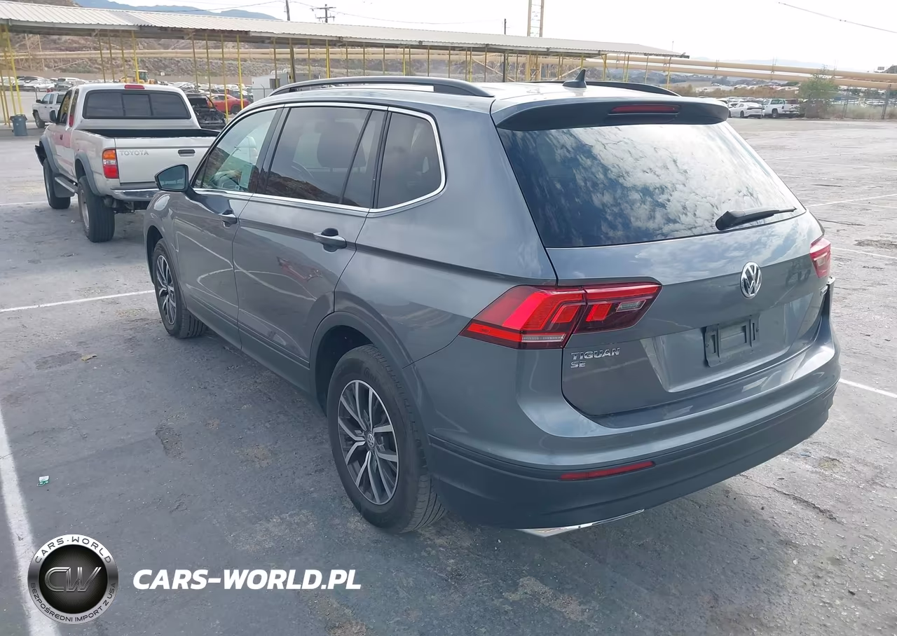 2019 Volkswagen Tiguan 2.0T Se-2.0T Sel-2.0T Sel R-Line-2.0T Sel R-Line Black VIN:3VV2B7AX5KM160156 - 3