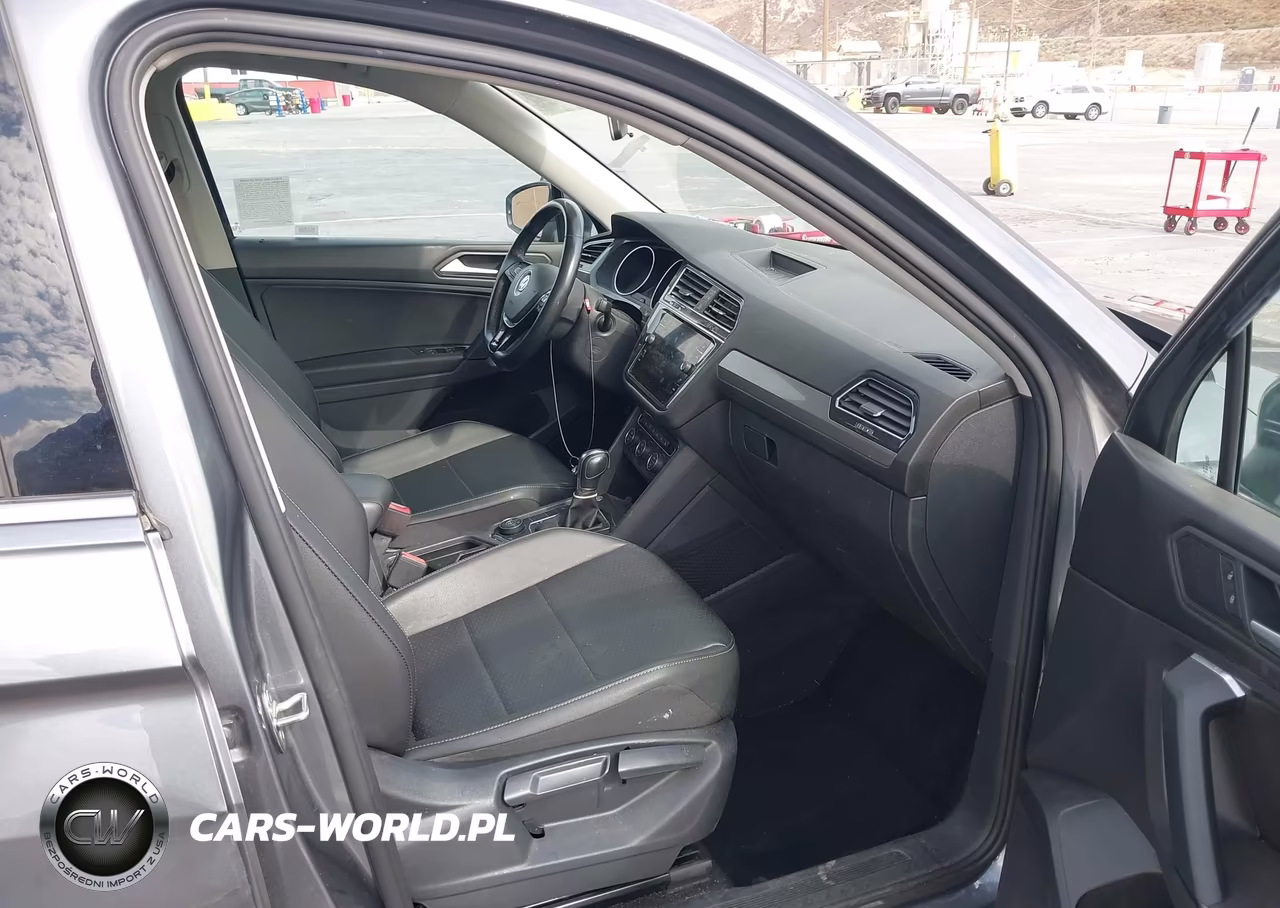 2019 Volkswagen Tiguan 2.0T Se-2.0T Sel-2.0T Sel R-Line-2.0T Sel R-Line Black VIN:3VV2B7AX5KM160156 - 5